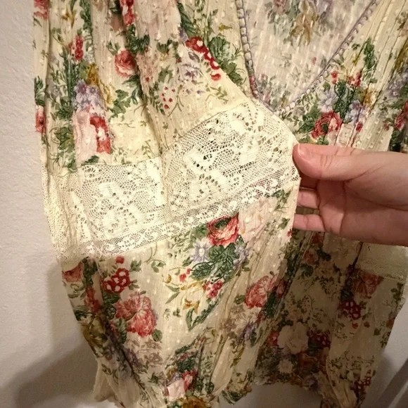 LoveShackFancy Cream Floral Blouse - Picture 3 of 8
